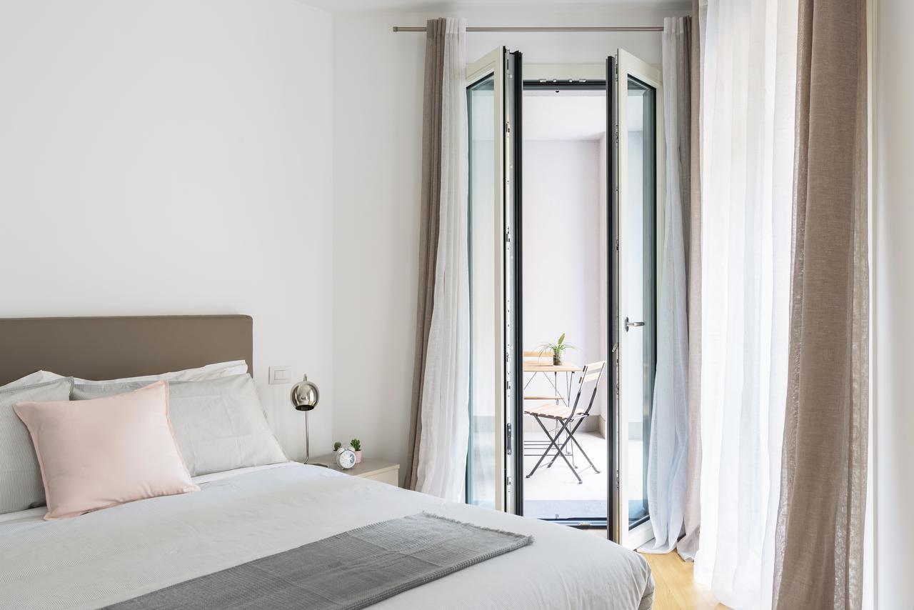 Joivy Sunny 1-Bed Flat With Balcony Apartment Milano Ngoại thất bức ảnh