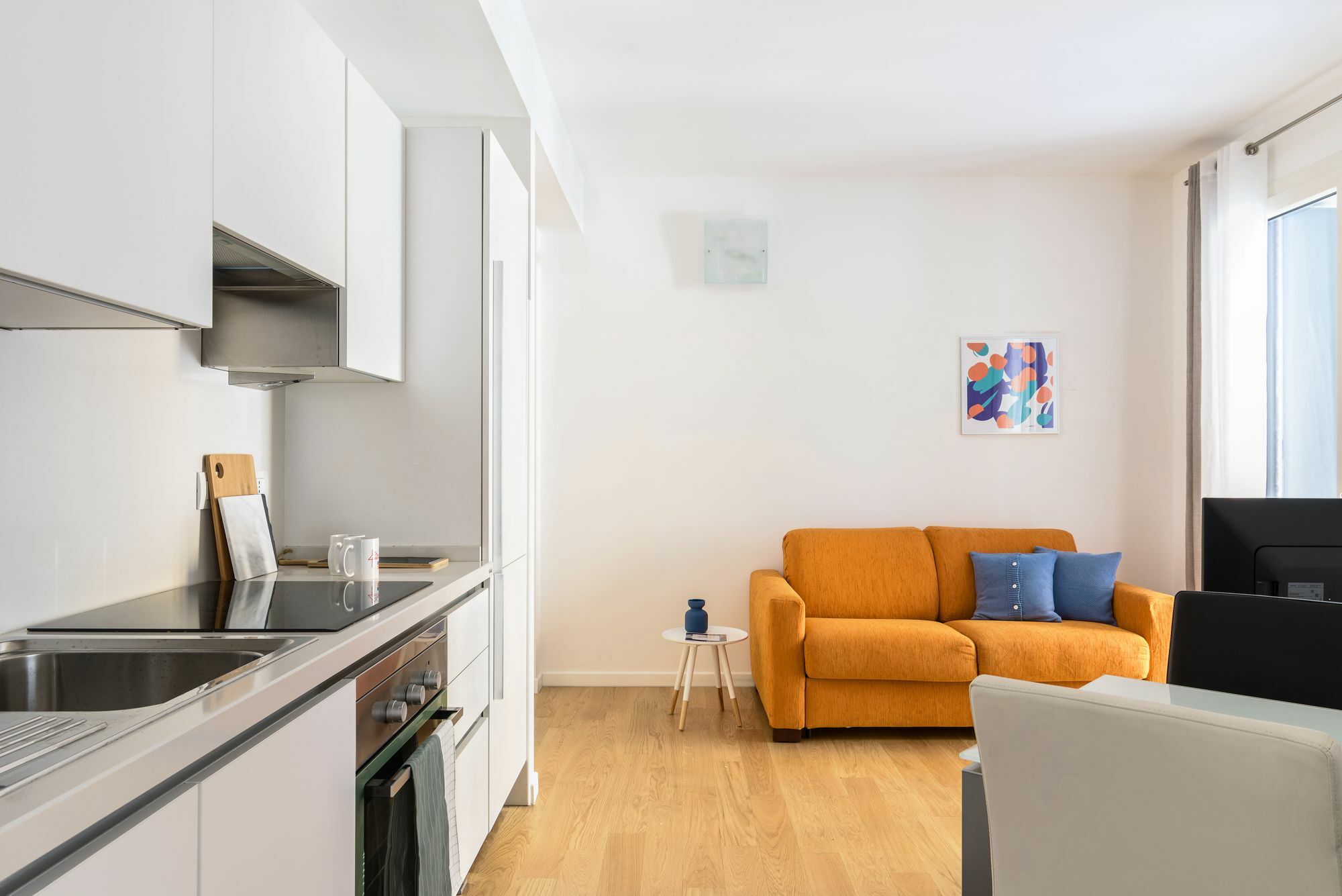 Joivy Sunny 1-Bed Flat With Balcony Apartment Milano Ngoại thất bức ảnh